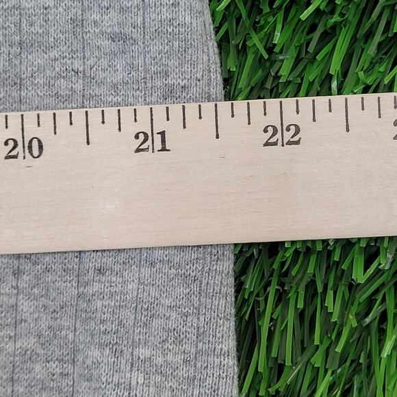 Vintage Champion Ribbed Sweater Large 22x28 Gray - Picture 12 of 13